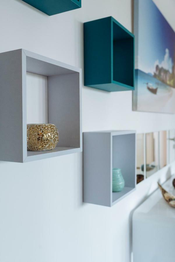 Luxury Flat 9 Near Metro Leilighet Bucureşti Eksteriør bilde